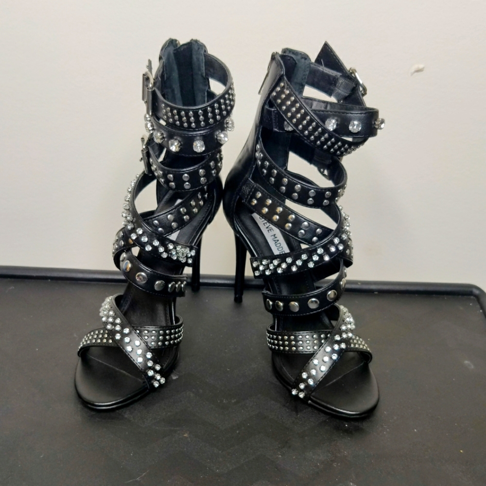 Steve Madden Moto Black Heels